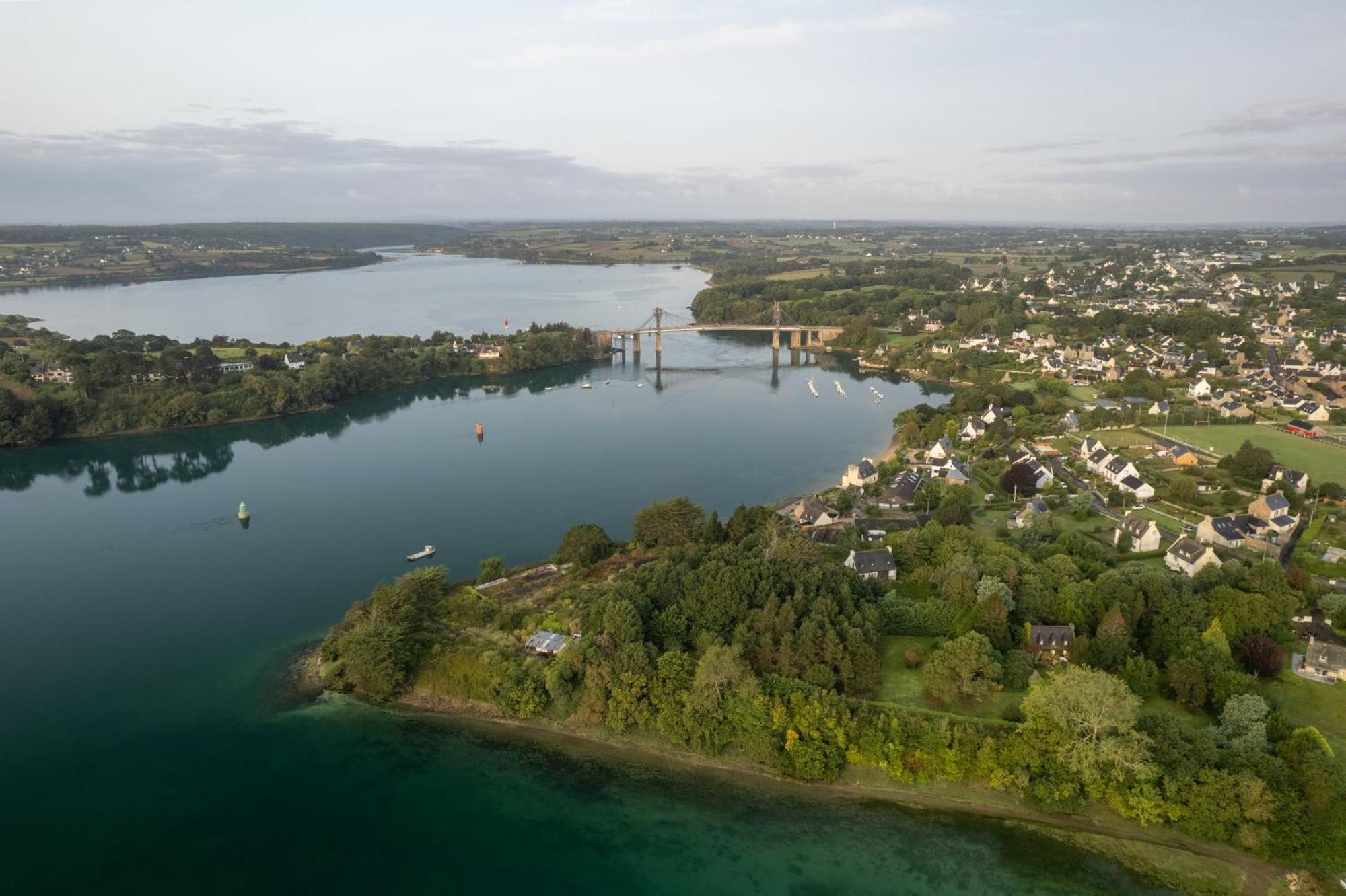 Gite De La Marina Dans La Presqu'Ile De Lézardrieux Exteriör bild